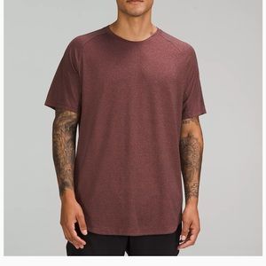 Lululemon Men’s DrySense Short Sleeve XL